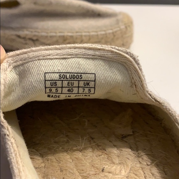 Shoes - Picture 4 of 4